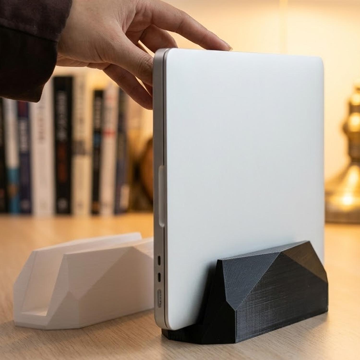 Universal Vertical Laptop Stan - Dell Tablet Accessories 评论和价格